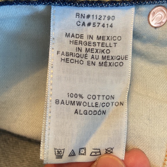 NWT- Mens True Religion distressed, 5 pocket straight jeans, size 36 - Picture 11 of 14